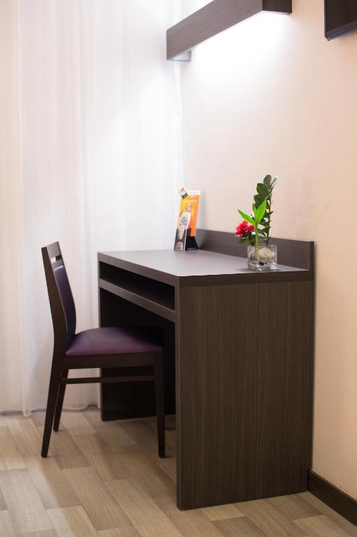 Hotel Eurocentre 3* Toulouse Nord Castelnau-dʼEstrétefonds 객실 사진